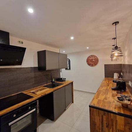 Apt Moderne En Plein Centre-Ville แซ็ง-คล็อด ภายนอก รูปภาพ