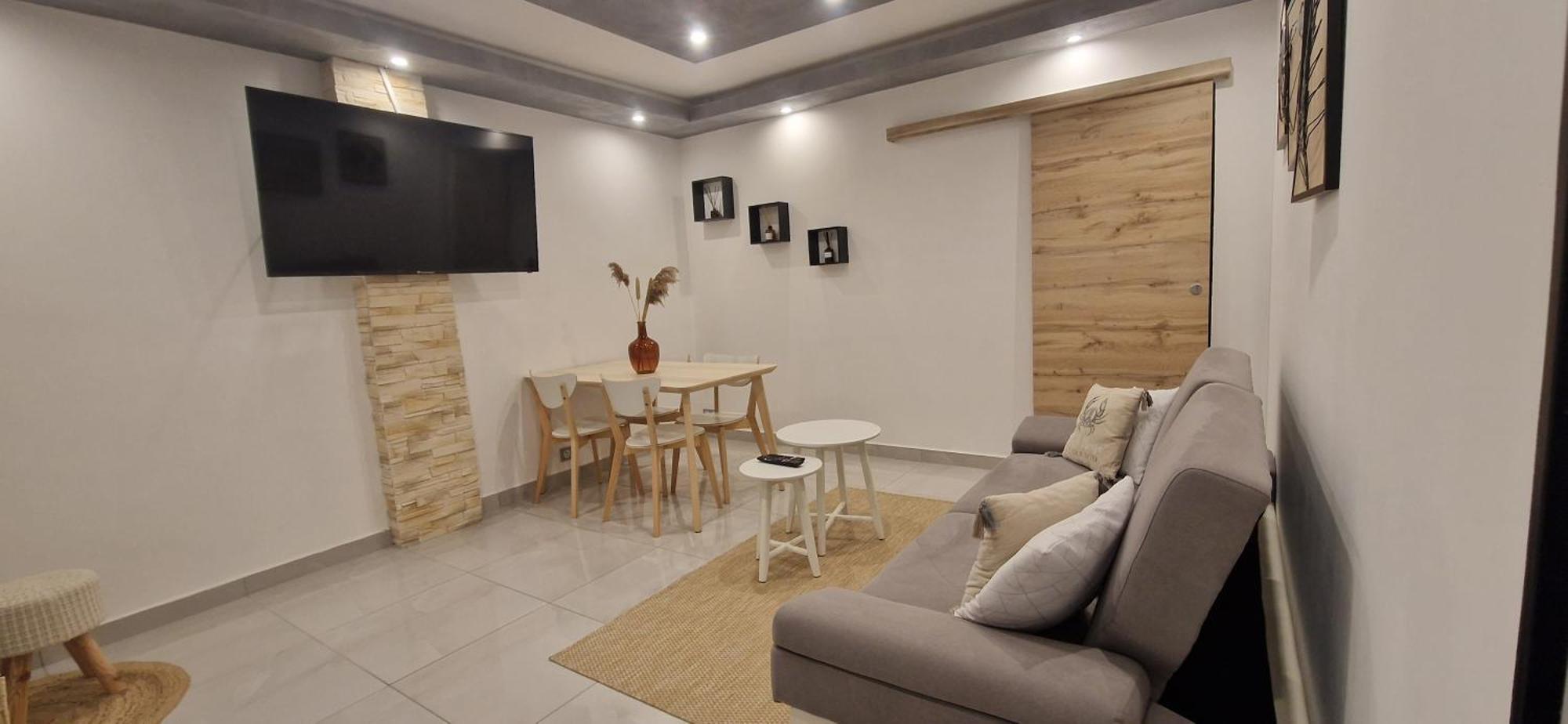 Apt Moderne En Plein Centre-Ville แซ็ง-คล็อด ภายนอก รูปภาพ