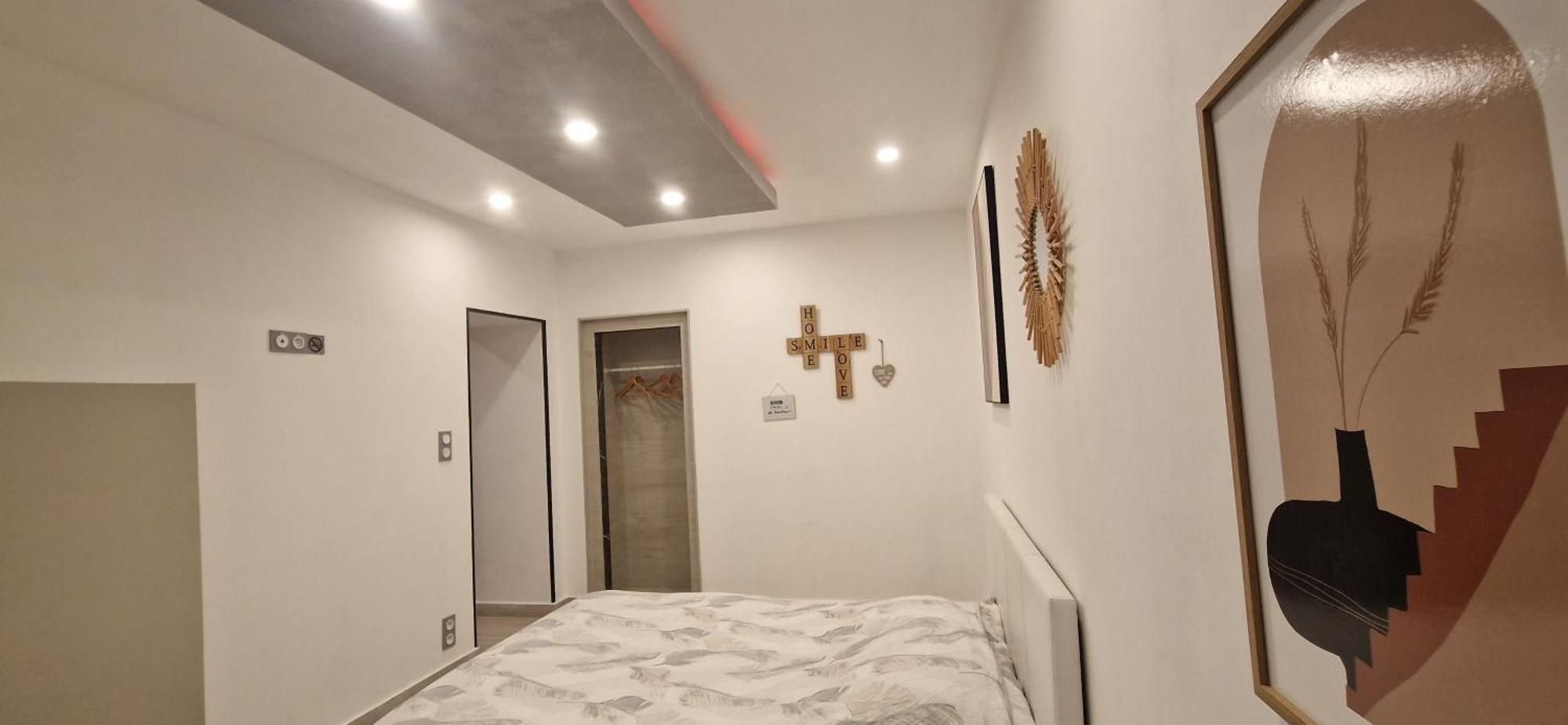 Apt Moderne En Plein Centre-Ville แซ็ง-คล็อด ภายนอก รูปภาพ